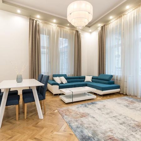 City Center Grand Luxury W 2Br/2Bt Budapest Exteriör bild