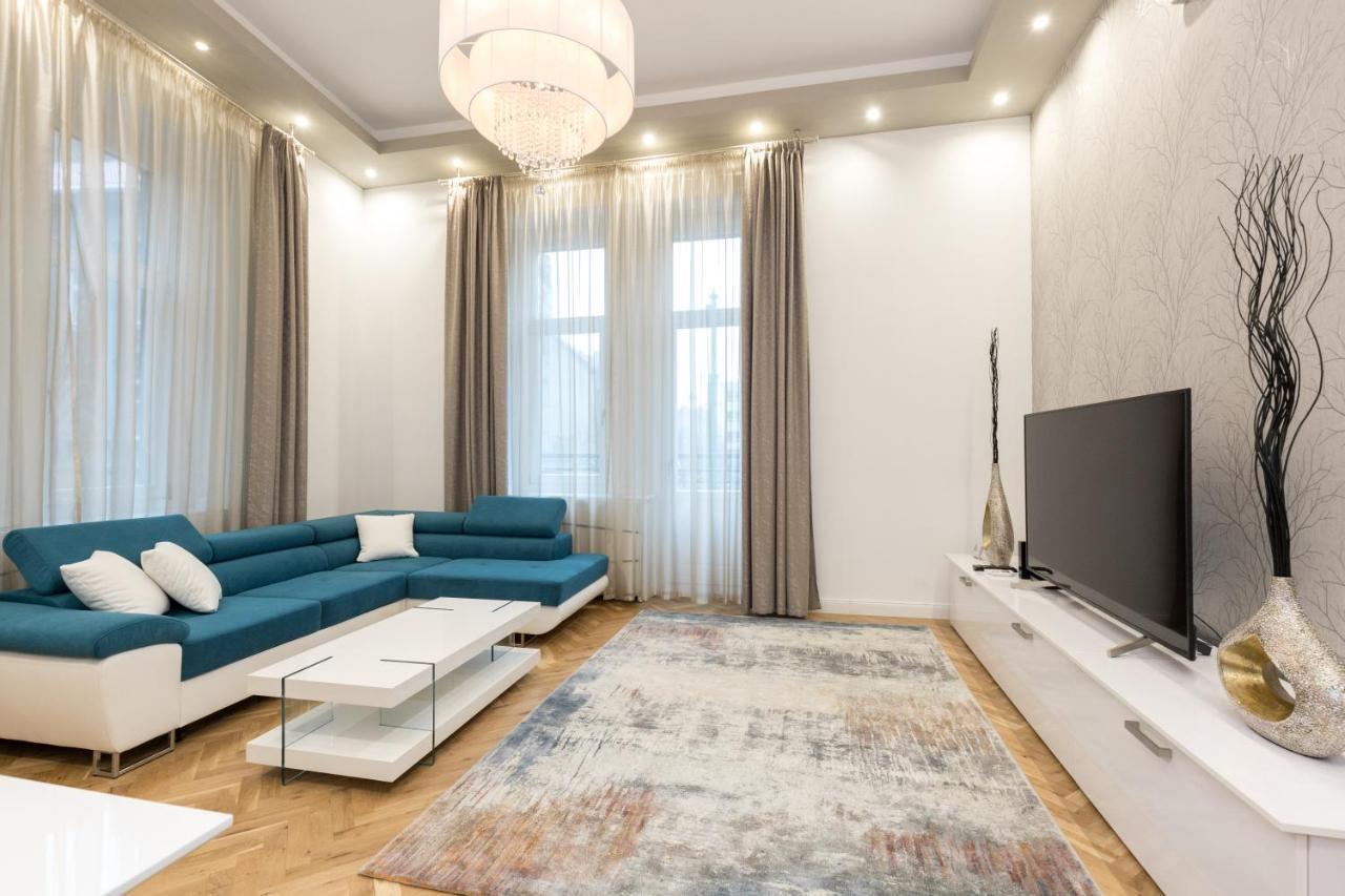 City Center Grand Luxury W 2Br/2Bt Budapest Exteriör bild