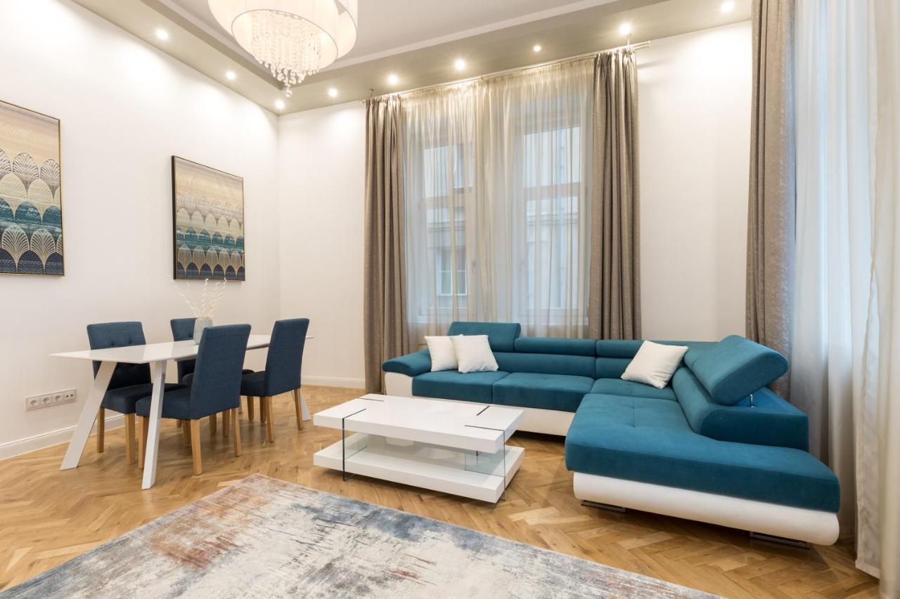 City Center Grand Luxury W 2Br/2Bt Budapest Exteriör bild